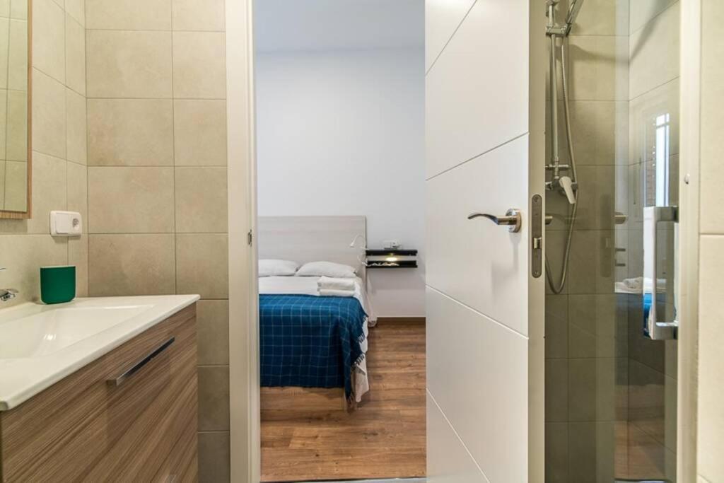 #15Pin-1 Apartamento De Un Dormitorio En Tetuan Madrid Exterior foto